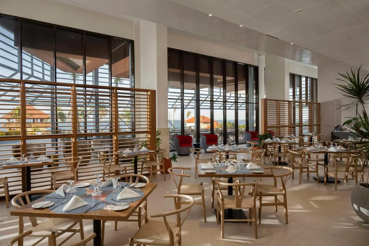 Hilton Garden Inn La Romana 3*,