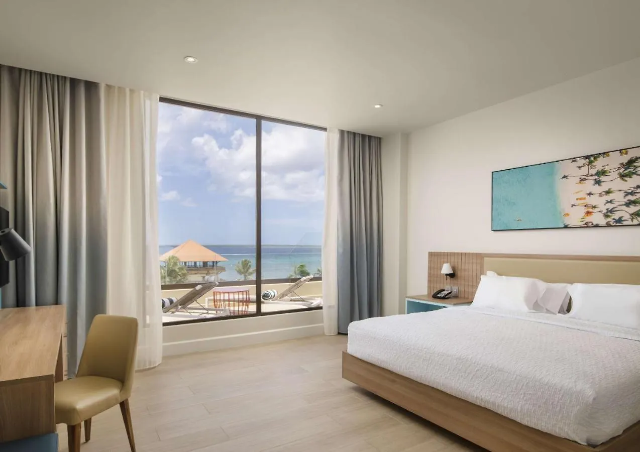 Hilton Garden Inn La Romana 3*,